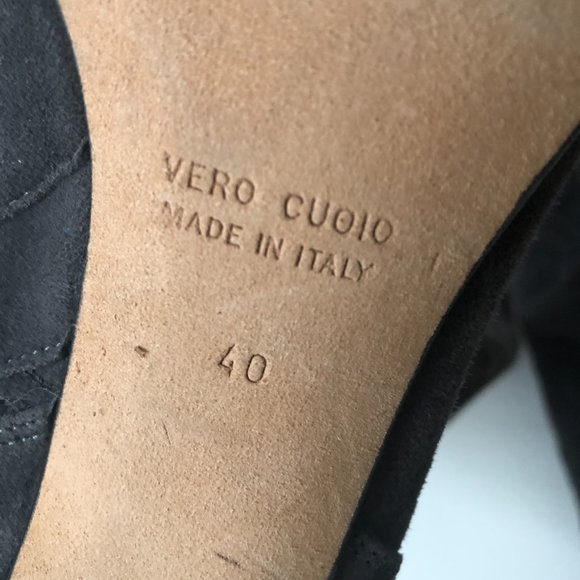 Vera Cuoi Gray Soft Leather Boots - Like New - Picture 5 of 5